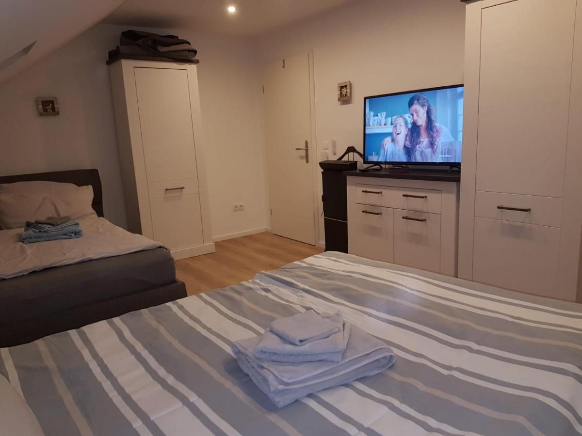 Ferienwohnung Rhein-Main Floersheim am Main Esterno foto