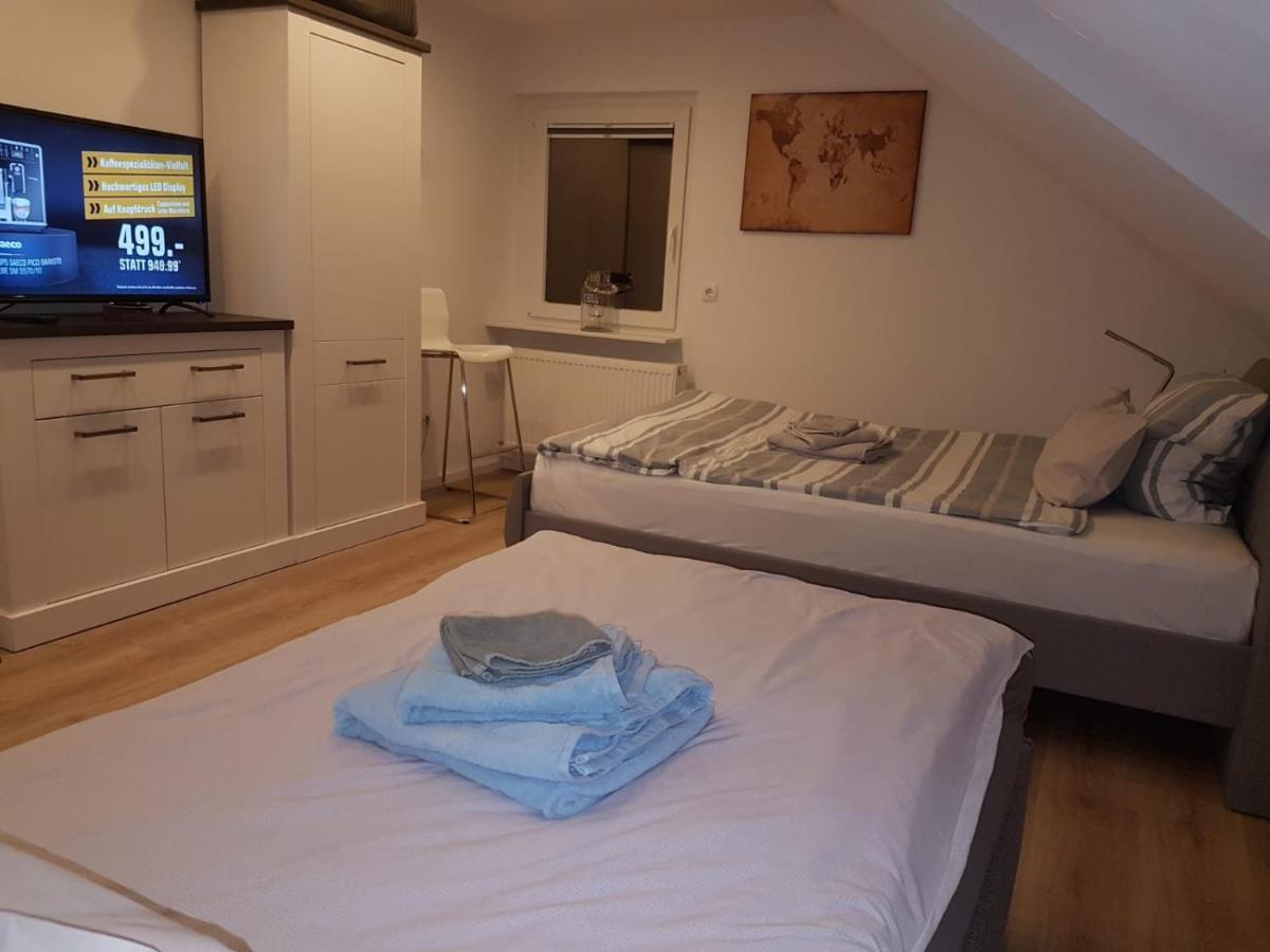 Ferienwohnung Rhein-Main Floersheim am Main Esterno foto